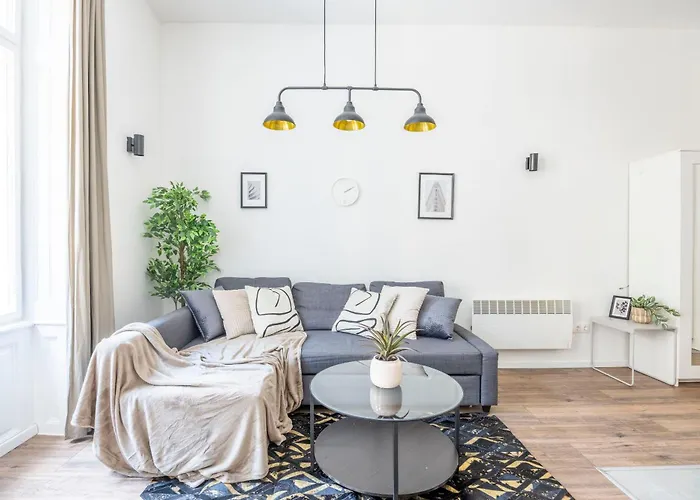 Charming & Cozy Central 1Bedrm Suites